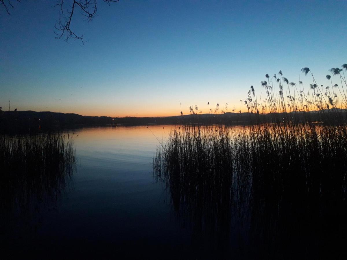 Tramonto Al Lago Gavirate Exteriör bild