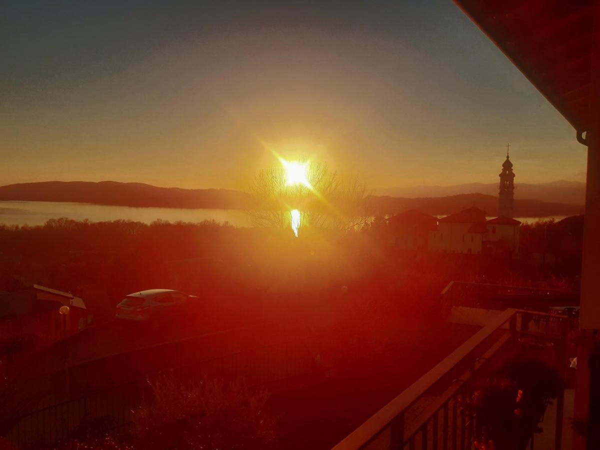 Tramonto Al Lago Gavirate Exteriör bild